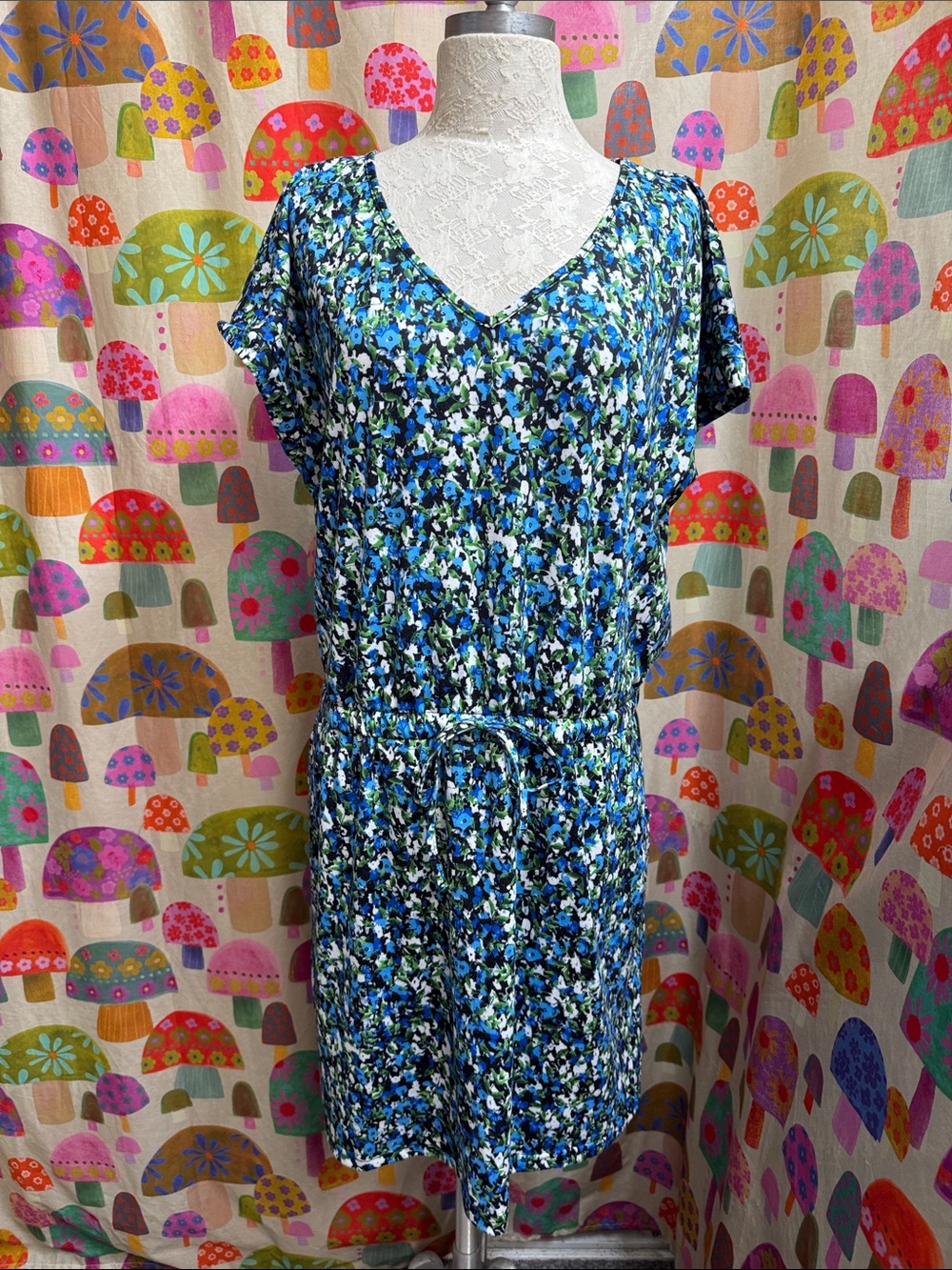 Ofeefan Floral Sleeveless Dress. XL NWOT